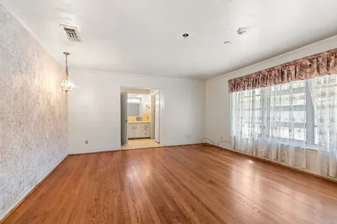 7846 Santa Elena Street Houston TX 77061