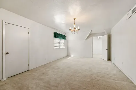 7846 Santa Elena Street Houston TX 77061