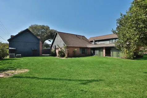 7846 Santa Elena Street Houston TX 77061