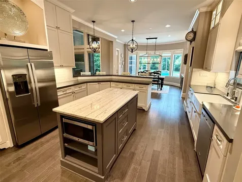 9050 Legacy Creek Court Montgomery TX 77316