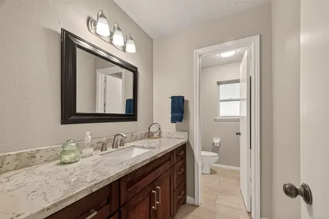 1925 Winding Creek Drive Pearland TX 77581