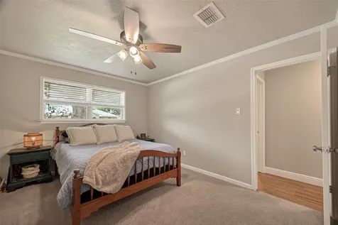 1925 Winding Creek Drive Pearland TX 77581