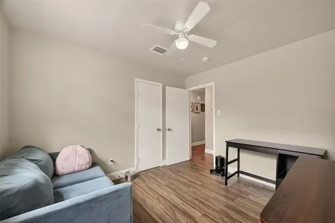 1925 Winding Creek Drive Pearland TX 77581