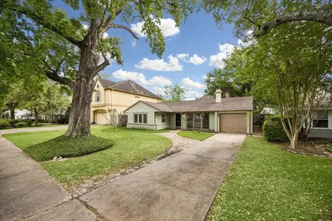 5209 Evergreen Street Bellaire TX 77401