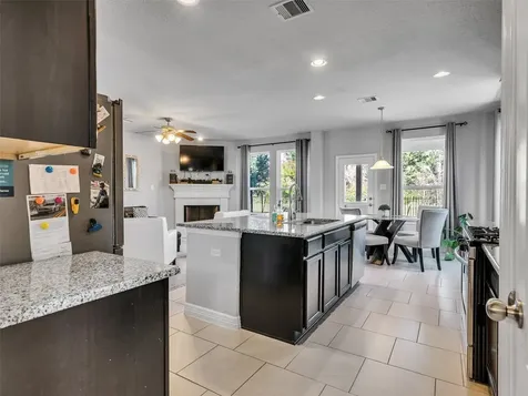2561 Wood Park Boulevard Conroe TX 77304