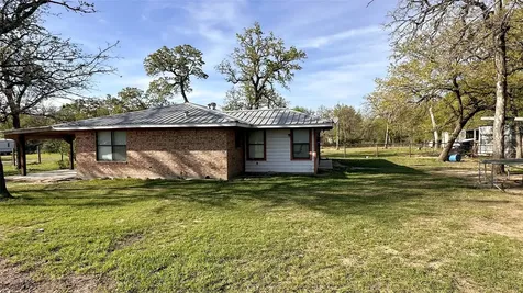 4056 Pecan Lane Madisonville TX 77864