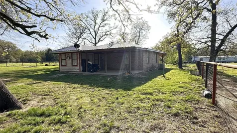 4056 Pecan Lane Madisonville TX 77864