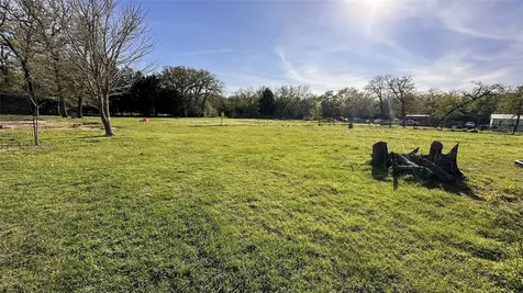 4056 Pecan Lane Madisonville TX 77864