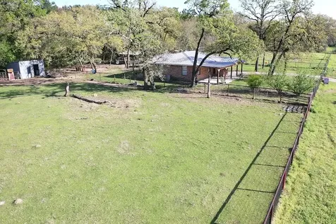 4056 Pecan Lane Madisonville TX 77864