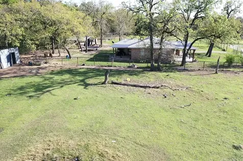 4056 Pecan Lane Madisonville TX 77864