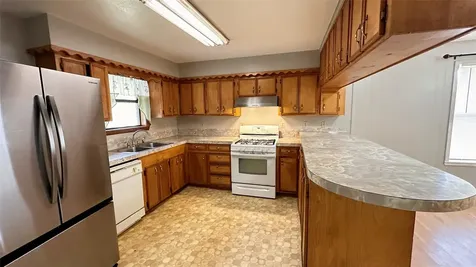 4056 Pecan Lane Madisonville TX 77864