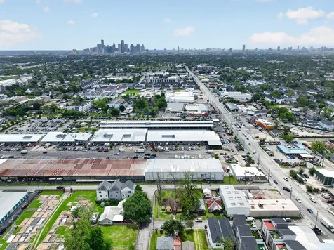 2621 Eastman Street Houston TX 77009