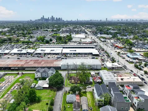 2621 Eastman Street Houston TX 77009