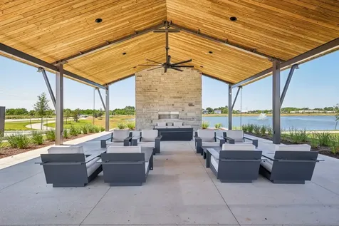 703 Sand Dollar Drive Kemah TX 77565