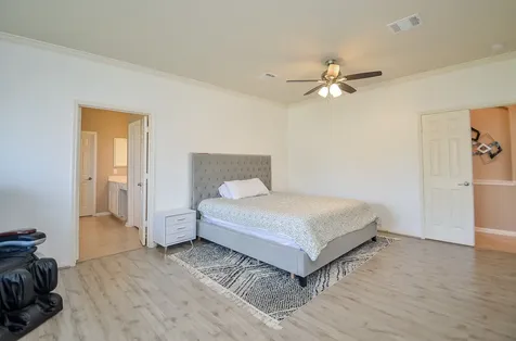 614 Coggins Point Way Sugar Land TX 77479