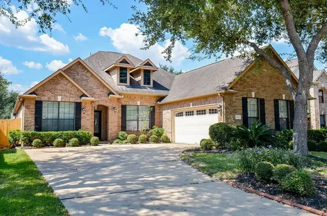 614 Coggins Point Way Sugar Land TX 77479