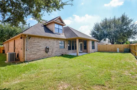 614 Coggins Point Way Sugar Land TX 77479