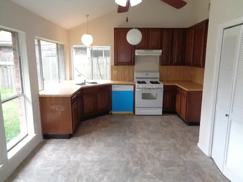 10211 Golden Sunshine Drive Houston TX 77064