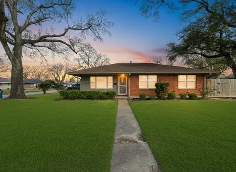 5619 Wood Creek Way Houston TX 77017