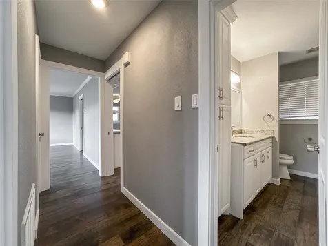5619 Wood Creek Way Houston TX 77017