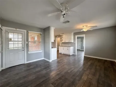 5619 Wood Creek Way Houston TX 77017