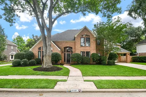 2107 Pecan Trail Drive Richmond TX 77406