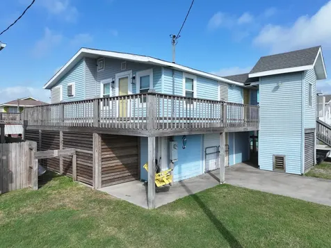 1275 Bay Street Port Bolivar TX 77650