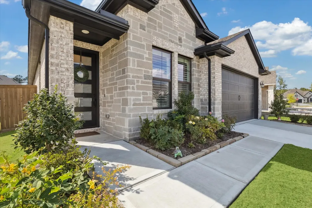 7626 Tall Trees Grove Lane Porter TX 77365