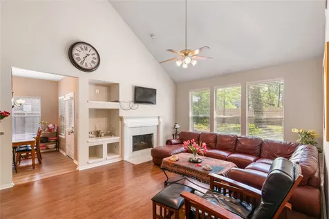 1418 Summer Rain Drive Kingwood TX 77339