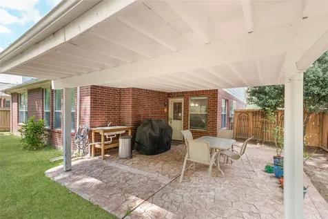 1418 Summer Rain Drive Kingwood TX 77339