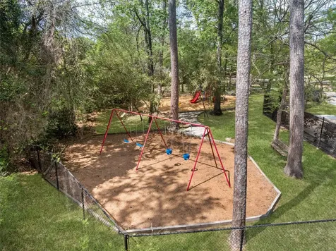 1418 Summer Rain Drive Kingwood TX 77339