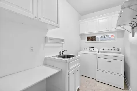 1022 Pinewood Lane Seabrook TX 77586
