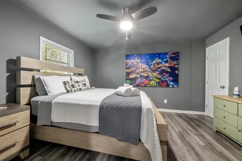 3218 Avenue Q 1/2 Galveston TX 77550