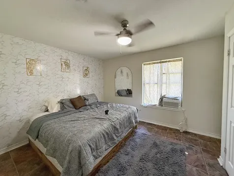 935 Center Street Buffalo TX 75831