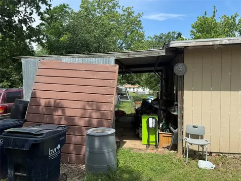 614 Coulter Street Rockdale TX 76567