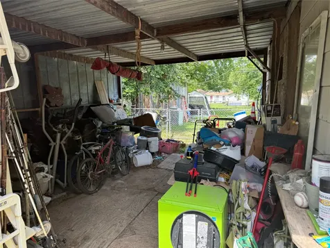 614 Coulter Street Rockdale TX 76567