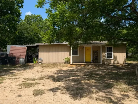 614 Coulter Street Rockdale TX 76567