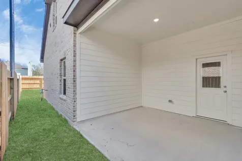 21003 Bay Village Drive B Cypress TX 77433