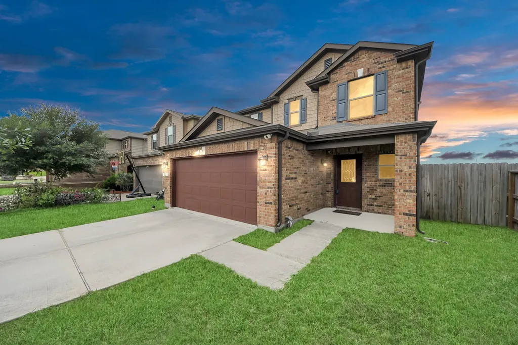 2702 Urban Glen Court Houston TX 77038