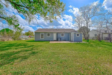 5315 Bellfort Court Houston TX 77033