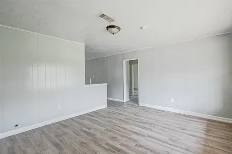 5315 Bellfort Court Houston TX 77033