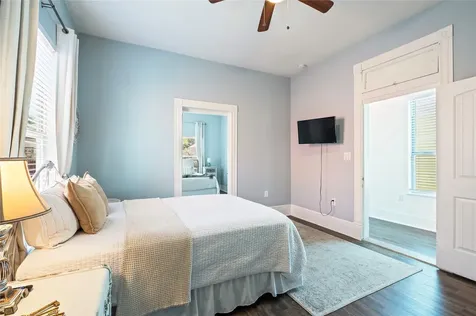 2912 Avenue N 1/2 Galveston TX 77550