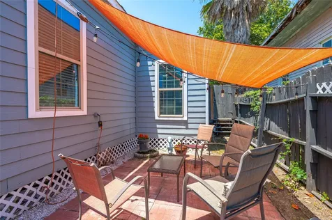 2912 Avenue N 1/2 Galveston TX 77550