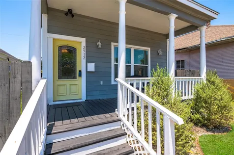 2912 Avenue N 1/2 Galveston TX 77550