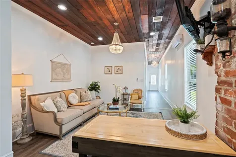 2912 Avenue N 1/2 Galveston TX 77550