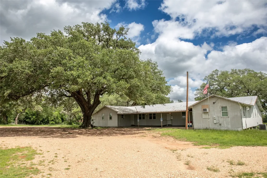 1503 N State Highway 237 Round Top TX 78954