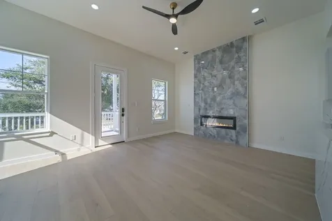 2202 31st Street Galveston TX 77550