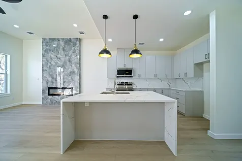 2202 31st Street Galveston TX 77550