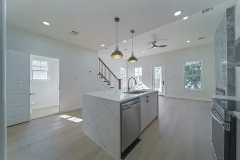 2202 31st Street Galveston TX 77550