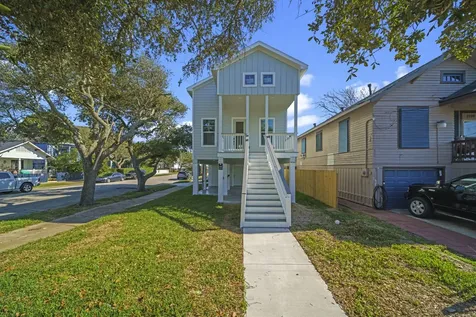 2202 31st Street Galveston TX 77550